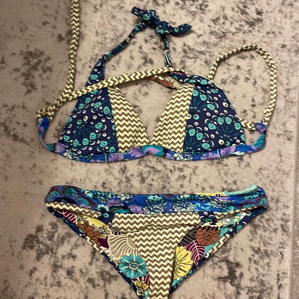 Maaji bikini reversible